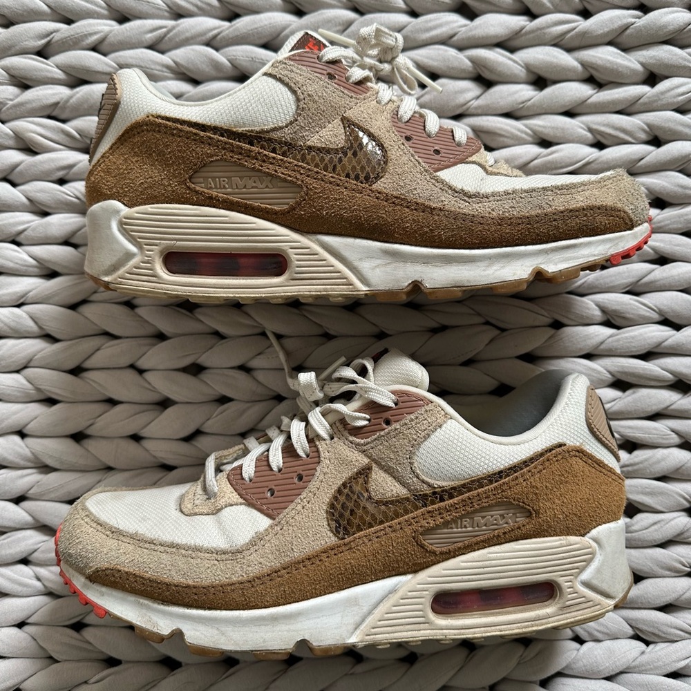 W’s Nike Air Max